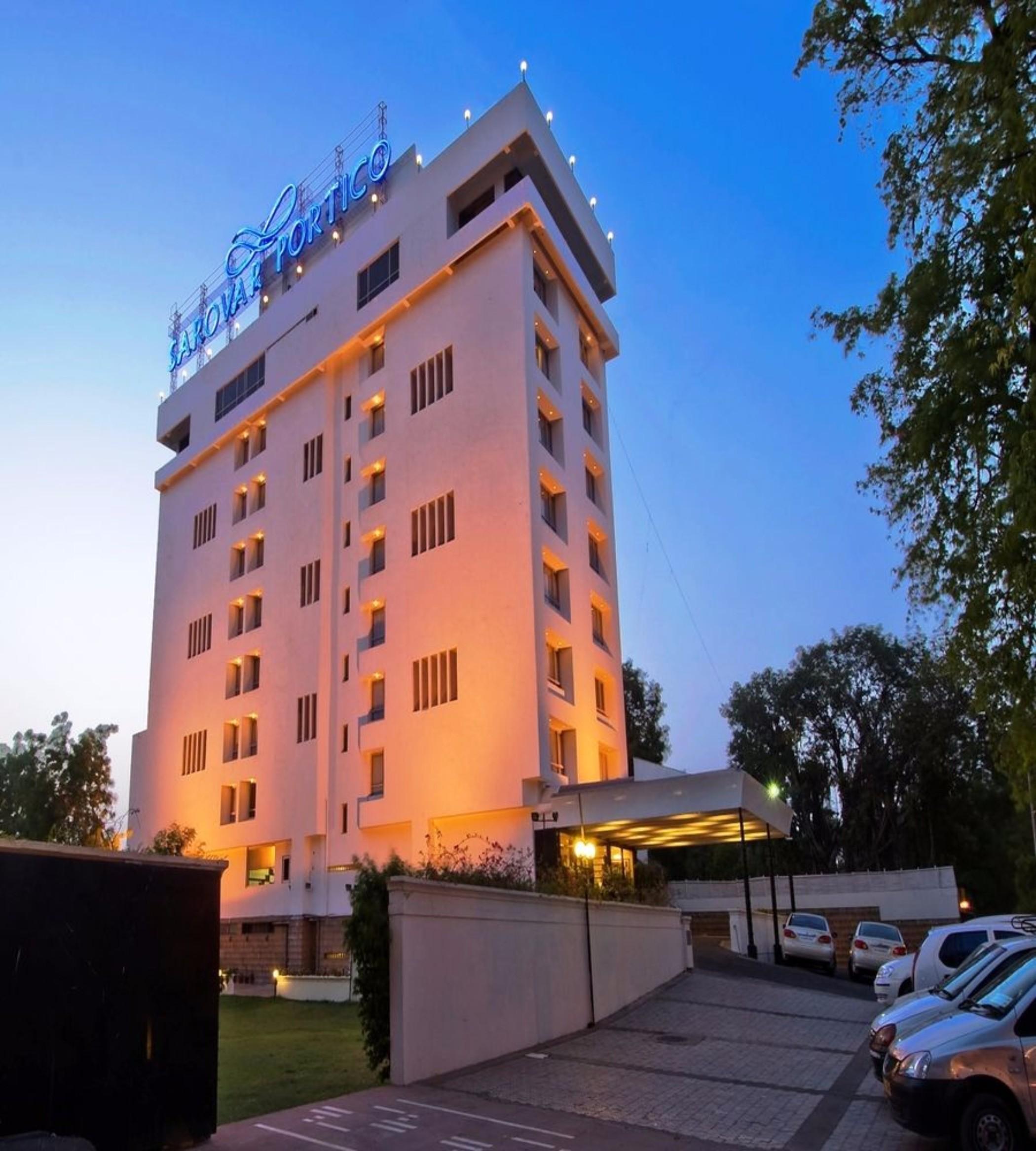 Sarovar Portico Rivera Ahmedabad Exterior photo